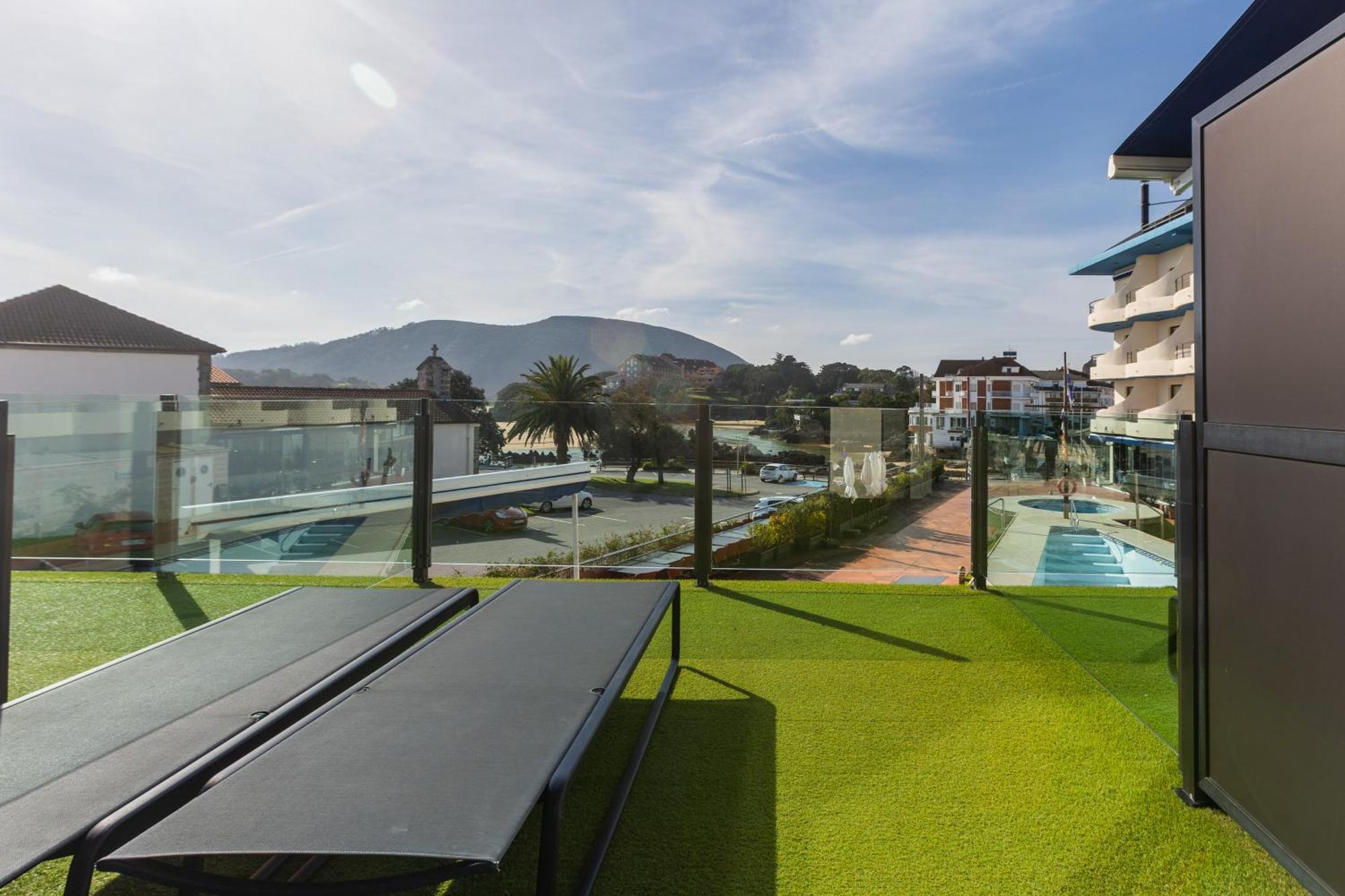 Hotel Astuy Isla Bagian luar foto