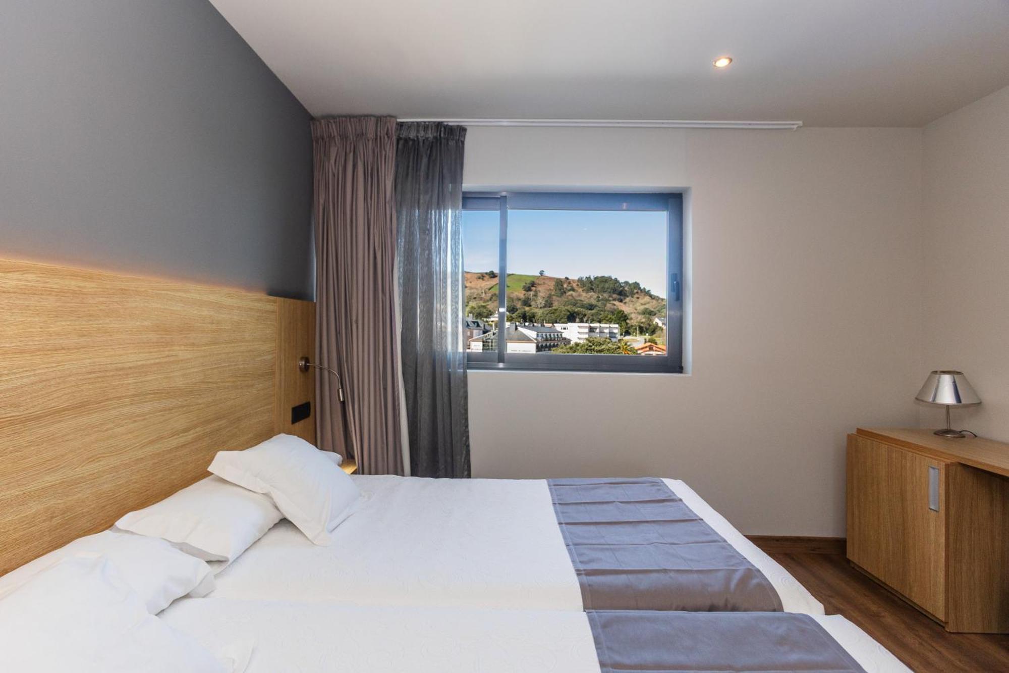 Hotel Astuy Isla Bagian luar foto