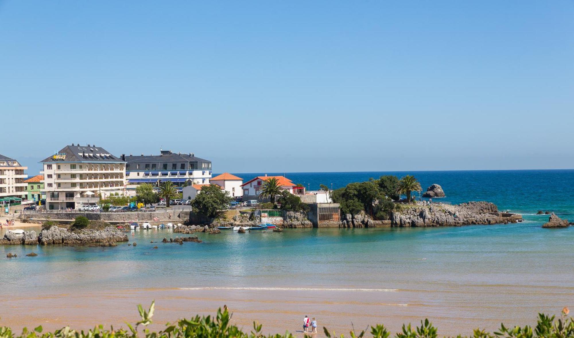 Hotel Astuy Isla Bagian luar foto