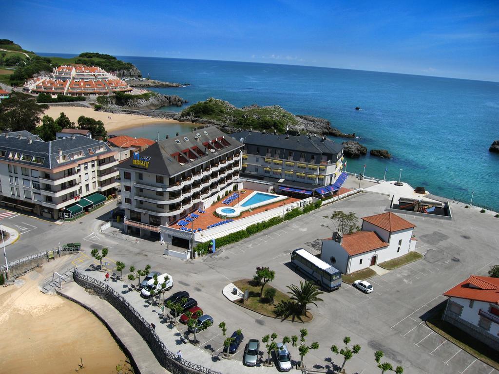 Hotel Astuy Isla Bagian luar foto